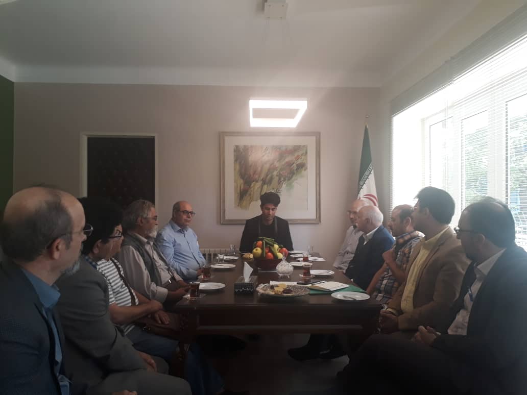 استقلال هنری هنرمندان منوط به تشکیلات قوی نظام صنفی است