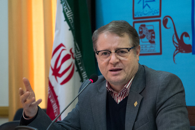 رجبیمعمار: انتقال فعالیتهای خانه هنرمندان به فضای مجازی