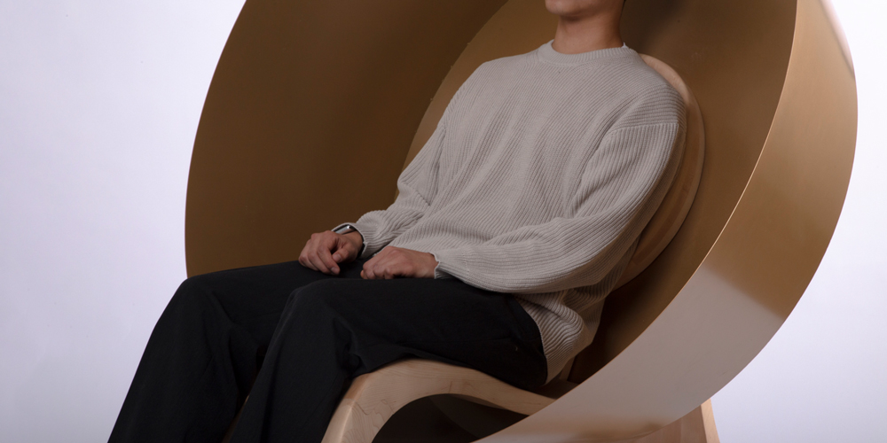 lee ye chan`s meditation chair reverberates soothing wavelengths like a tibetan singing bowl