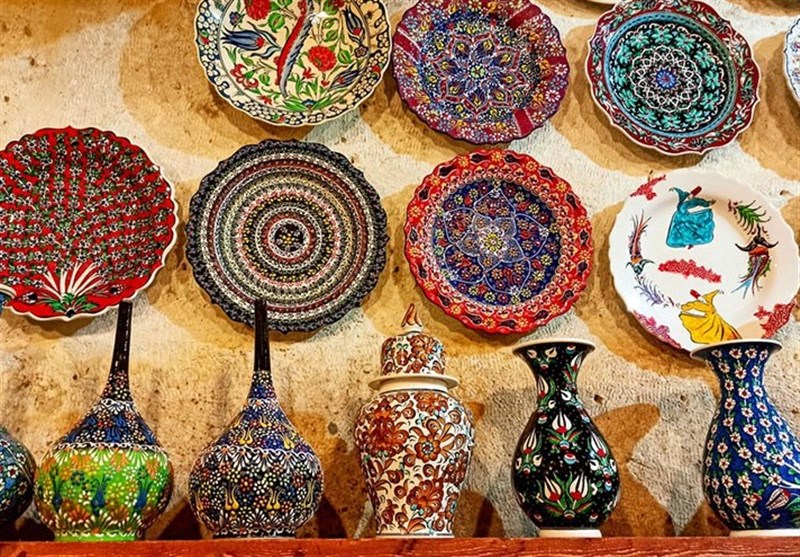 فراخوان هشتمین جشنوارۀ بینالمللی صنایع دستی و هنرهای سنتی فجر