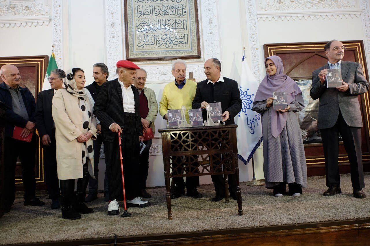 هنرمندی که هنر و اندیشهاش رنگ کهنگی نمیگیرد