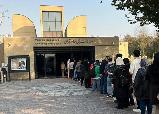 صفهای طولانی و استقبال بیسابقه از گنجینه موزه هنرهای معاصر تهران