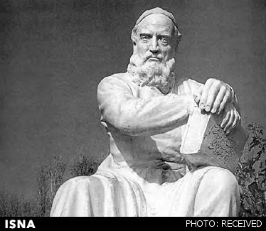 جای این مجسمهها در موزه است