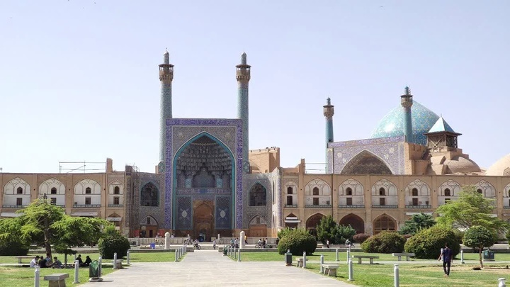 هیچ خطری کاشیهای مسجد امام (ره) را تهدید نمیکند