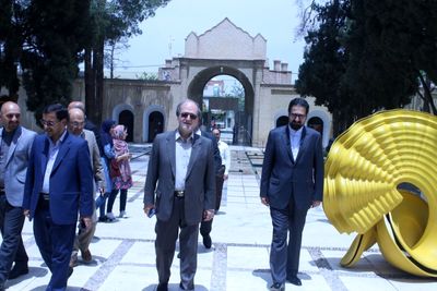 بررسی وضعیت آثار موزه هنرهای معاصر صنعتی کرمان
