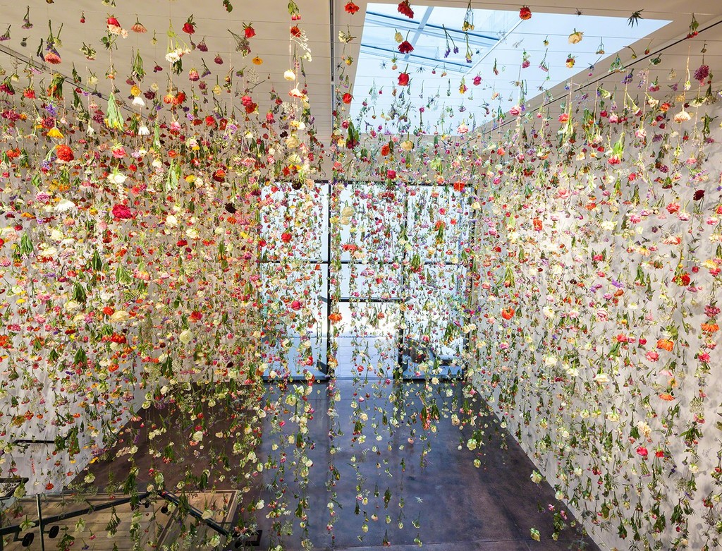 گزارش تصویری نمایشگاه انفرادی Rebecca Louise Law در گالری چاندران سانفراسیسکو