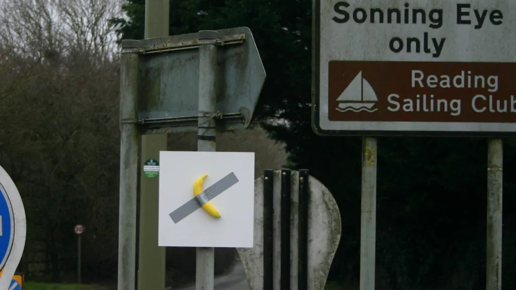 "£24.8m" taped bananas appear in village